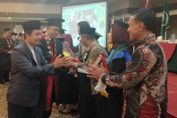 279 Lulusan Diwisuda, Rektor UNIVA Medan: Hadapi Era Digitalisasi dengan Skill dan Akhlak